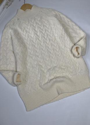 Новий теплий подовжений молочний светр