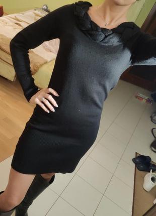 Трикотажное черное платье на плечи вязаное с косами sx-s длинный рукав рубчик3 фото