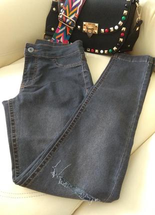 Новые джинсы  слимы от бренда calzedonia