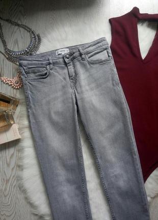 Серые укороченные джинсы скинни узкачи мом капри светлые американки кроп mango3 фото
