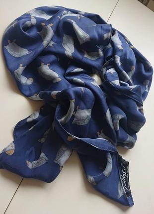 Шелковый шарф швейцария.