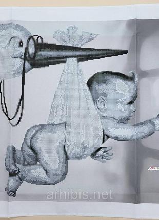 Вишита картина бісером лелека з немовлям1 фото