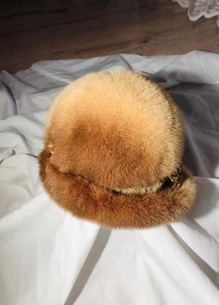 Шапка норкова жіноча норка натуральне хутро меховая шапка в ідеальному стані2 фото