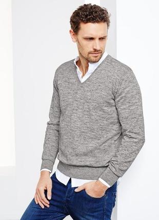 Стильний пуловер з v-подібним вирізом від tchibo (німеччина)