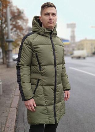 Зимова чоловіча куртка подовжена