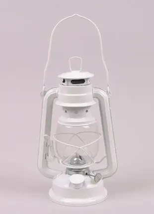 Масляная керосиновая лампа metrox белая ( польша), одна заправка до 20 часов работы.