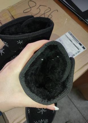 Девочковые угги 33,34 3