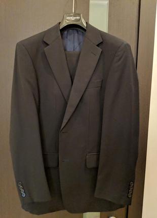 Чоловічий костюм