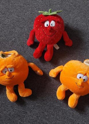 Набір  іграшок фрукт goodness gang. апельсин, полуниця 25 см.