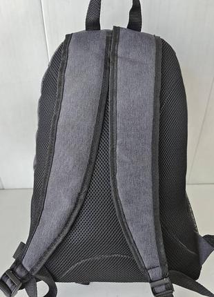 Сірий спортивний рюкзак5 фото