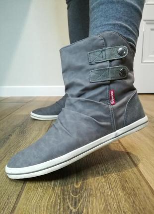 Черевики жіночі venice р.37  устілка 24cм.