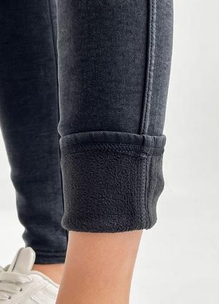 Жіночі теплі джеггінси на флісі зимові чорні сині джинси штани лосини6 фото