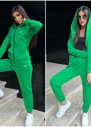 Спортивний костюм