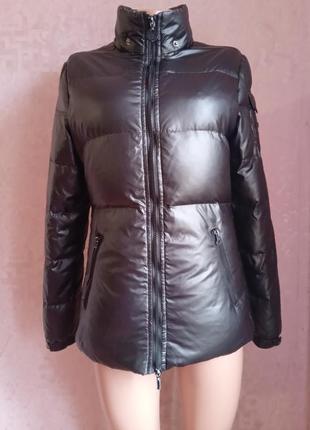 Короткий пуховик, тепла куртка на пуху