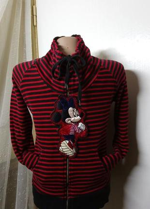 Реглан с высокой стойкой.очень комфортный