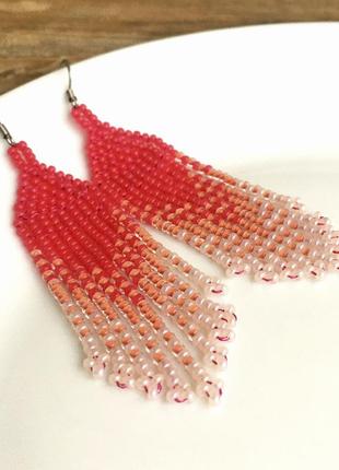 Рожеві сережки базрома з бісеру