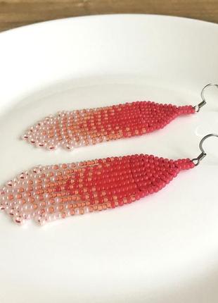 Рожеві сережки базрома з бісеру