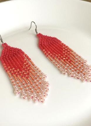 Рожеві сережки базрома з бісеру