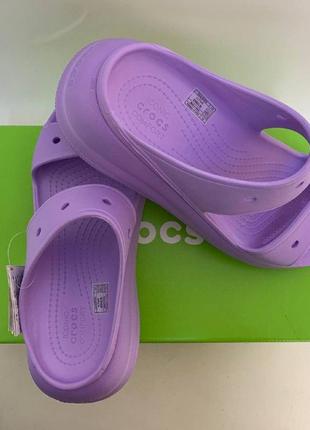 Classic crocs crush sandal violet шлепанцы женские сандалии на платформе4 фото