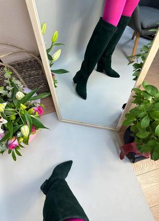 Жіночі чоботи з натуральної замші зеленого кольору на каблуку 6 см5 фото