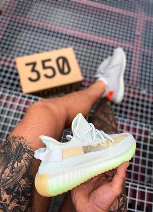 Кросівки adidas yeezy boost 350 v2 "wolf grey/green glow"5 фото