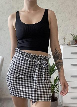 Спідниця в клітинку