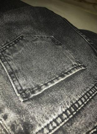 Сіри джинси с красивим дизайном5 фото