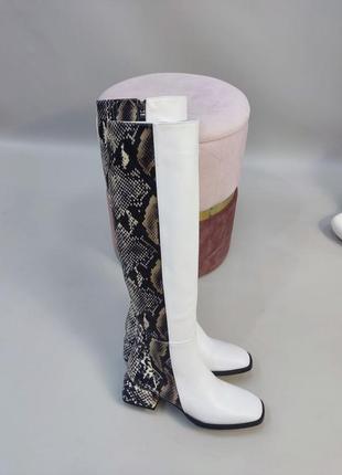 Жіночі чоботи з натуральної шкіри рептилії камін з білої шкіри на маленькому каблуці5 фото