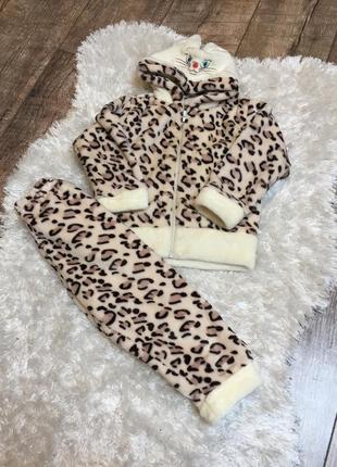 Костюм для дому