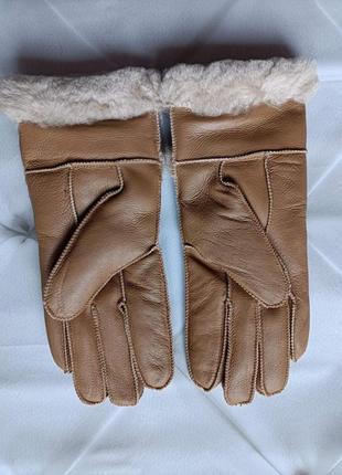 Перчатки женские кожаные зимние утепленные на меху из овчины. теплые перчатки ugg из натуральной кожи (рыжие)5 фото