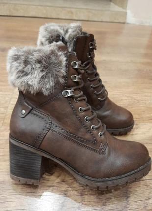Теплі зимові черевики чоботи сапоги ботінки
