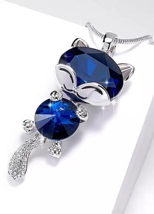 Ожерелье -цепочка с подвеской в форме кота с синими кристаллами и стразами2 фото