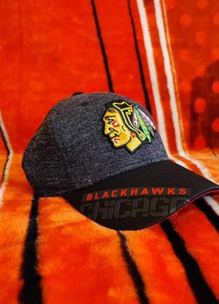 💯🏒🥅 оригінал. дуже потужна стрейчева бейсболка reebok fitmax center ice x nhl chicago blackhawks.4 фото