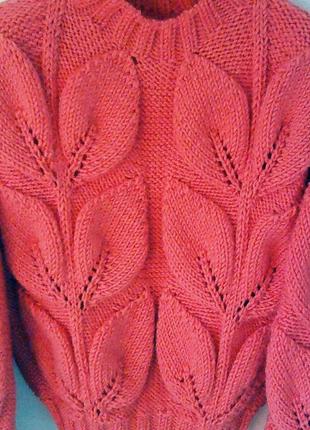 Вязаный женский свитер джемпер с большими листьями листья ручная работа2 фото