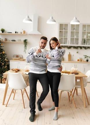 Свитеры с оленями новогодним рисунком, парные свитера мужской женский вязаные свитеры белые4 фото