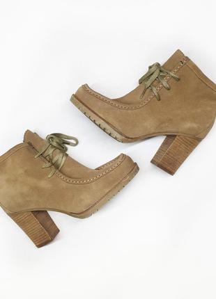 Ботильоны замшевые tommy hilfiger винтаж на шнурках