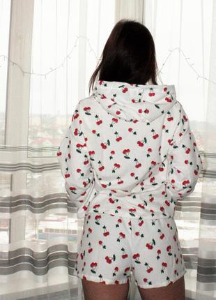 Теплая женская пижама с фланели кофта и шорты2 фото
