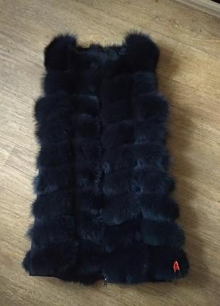Натуральная меховая жилетка песец соты графит 90 см 44 размер на молнии