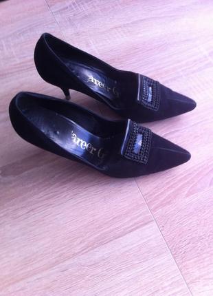 Замшевые туфли