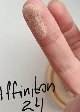 Maybelline affinitone powder компактная пудра для лица5 фото