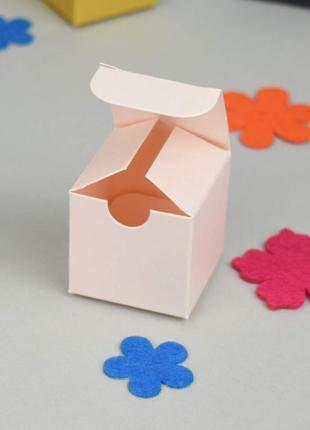 Коробочка 3,5×3,5×3,5 см, ніжно-рожева (coral) з дизайнерського картону1 фото