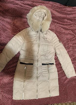 Пуховик жіночий