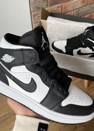 Жіночі кросівки jordan retro 1  женские кроссовки джордан