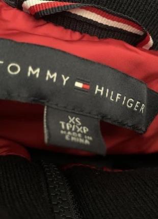 Тепла куртка бренду tommy hilfiger💯сша🇺🇸5 фото