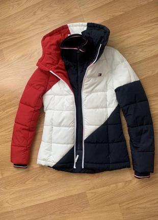 Тепла куртка бренду tommy hilfiger💯сша🇺🇸9 фото