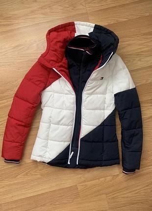 Тепла куртка бренду tommy hilfiger💯сша🇺🇸