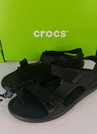 Чоловічі сандаліі crocs mens swiftwater expedition sandal black чорні