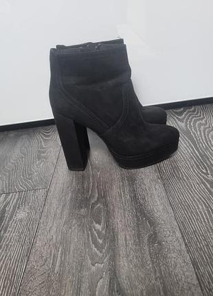 Ботильйони/ботінки h&m