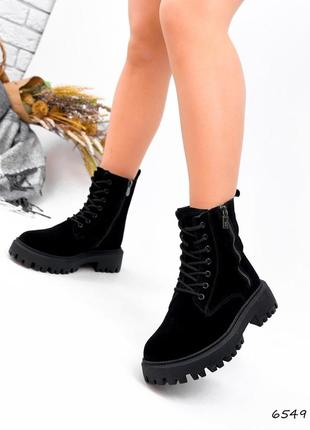 Черные натуральные замшевые зимние ботинки на шнурках шнуровке толстой подошве с двумя молниями зима замша8 фото