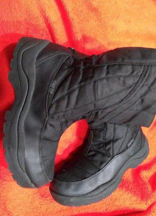 Женские зимние сапожки-дутики